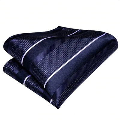 Gestreifte Krawatte in Nachtblau und Weiß