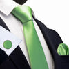 Wassergrüne Krawatte