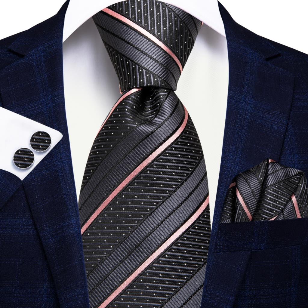 Mit Krawatte Punkten | Gentleman Krawatte